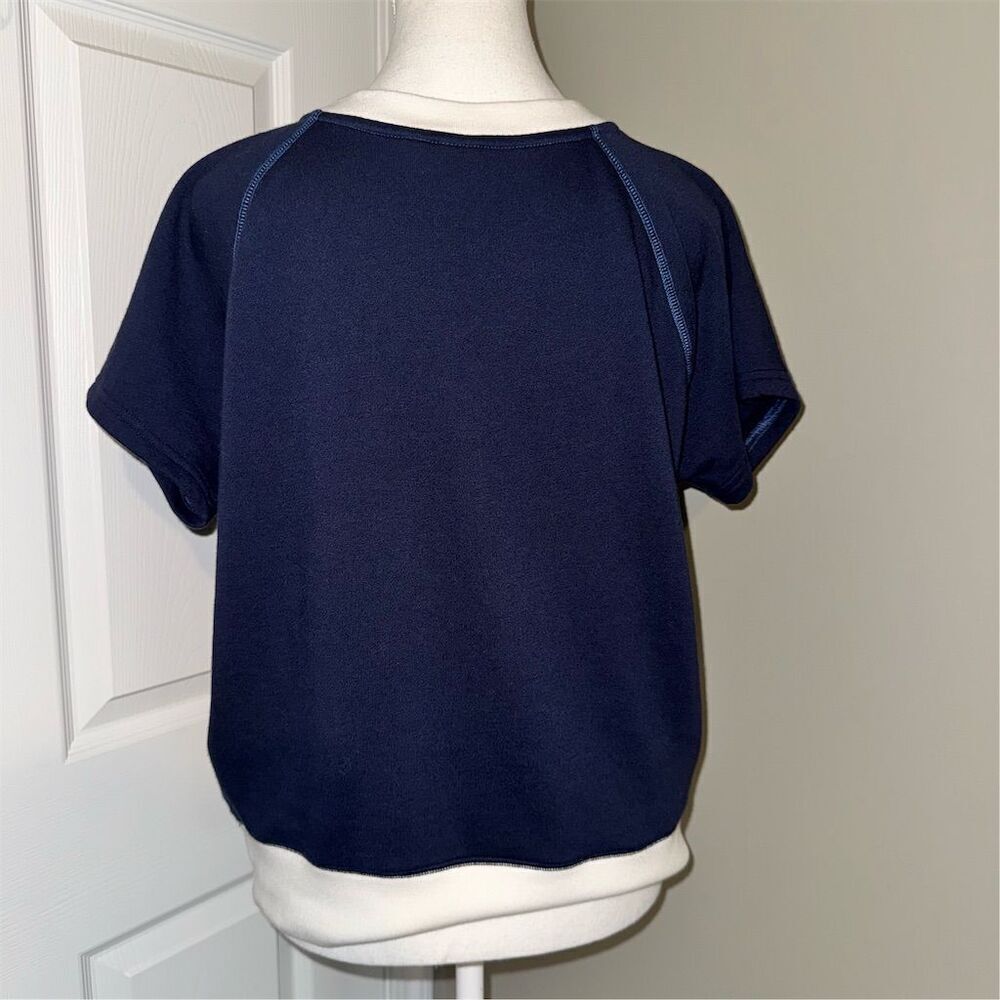 GAP Women's M Navy Blue Short Sleeve‎ Crewneck Muscle Sweatshirt Casual Cozy Y2K - Picture 2 of 10